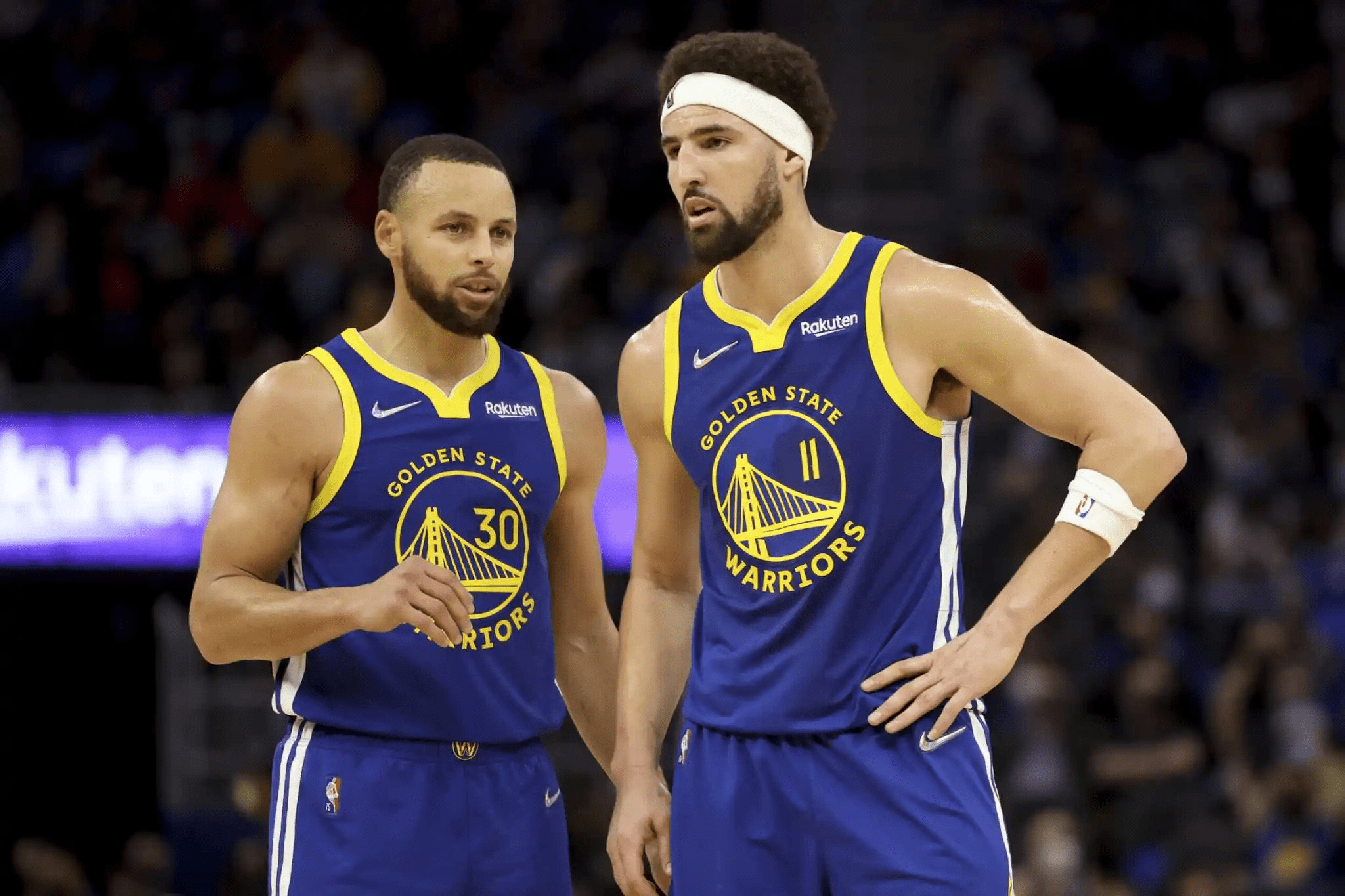 乐鱼LEYU冲刺阶段芝加哥公牛调整名单以备NBA季后赛，刷新队史纪录环节打磨，质疑声仍在，团队化学反应显著的简单介绍