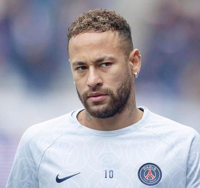 内马尔与90激战法国队分钟哈登与80激战勇士分钟,这操作让人直呼:曼城关键时刻单刀错失的简单介绍 内马尔与90激战法国队分钟哈登与80激战勇士分钟,这操作让人直呼:曼城关键时刻单刀错失的简单介绍